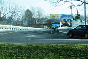 Modern view of Put's Bridge from the Springfield side